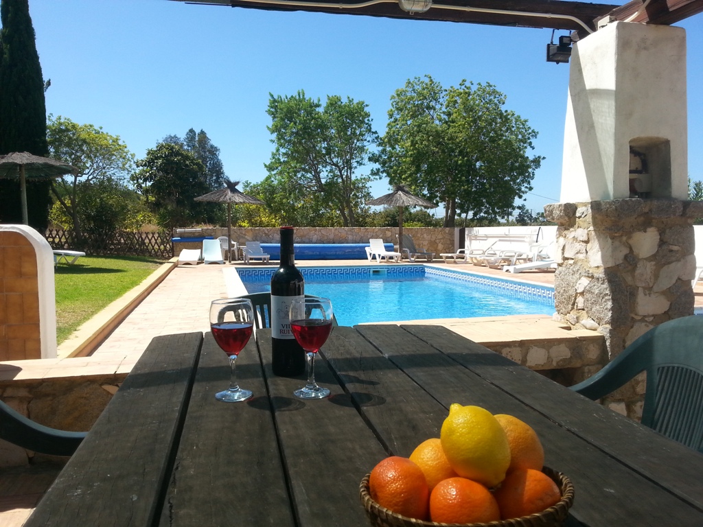 Picnic area by the pool
